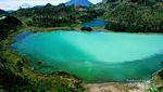 Danau yang Warna Airnya Bisa Berubah-Ubah Ada di Dieng