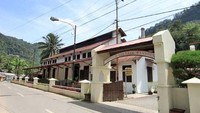 gerbang masuk museum
