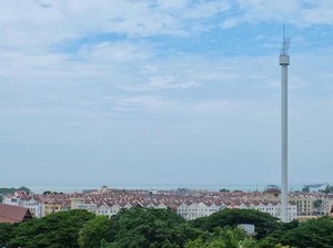Dari Menara Ini, Bisa Lihat Pemandangan 360 Derajat Kota Melaka