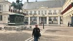 Dari Urusan Paspor Sampai Berburu Nasi Padang di Den Haag
