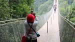 Deg-degan! Ini Jembatan Gantung Terpanjang di Indonesia