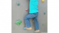 Bisa wall climbing di Taman Pemuda Pratama