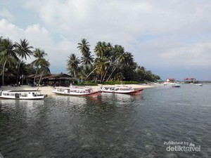 Derawan, Kepulauan yang Menawan