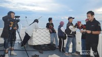 Crew Detik TV, sibuk shooting