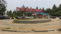 Tulisan nama di dekat tempat parkir akan menyambut pengunjung yang datang.