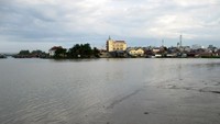 Kota Tanjung Balai di seberang sana