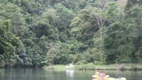 Sejuk dan tenang di waduk
