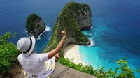 Spot berfoto sudah tersedia meski tanpa pengaman, sehingga wisatawan yang ingin berfoto di sini harus berhati-hati, ikuti petunjuk dari pemandu atau petugas setempat.