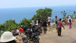 Dua Jempol untuk Keindahan Pantai Kelingking