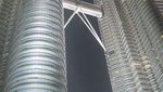Duh! Susahnya Naik ke Menara Petronas