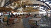 Sepoi Sepoi Foodcourt, tersedia berbagai menu dengan pembayaran cashless