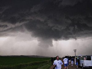 Edan! Ada Wisata Tornado di Amerika