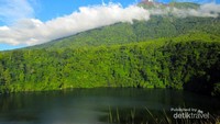 danau tolire  gunung gamalama