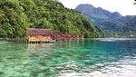 Eksotisme Pantai Ora, Surga dari Maluku