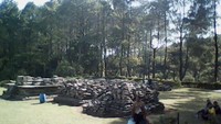 Reruntuhan Candi Gedong Songo