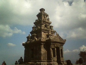Eloknya Desa Lopait dan Candi Gedong Songo
