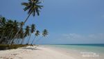 Eloknya Pemandangan di Pulau Ketawai, Bangka