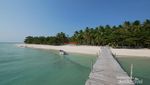 Eloknya Pemandangan di Pulau Ketawai, Bangka