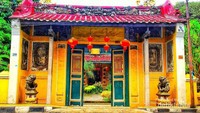 Gerbang Rumah Tjong A Fie