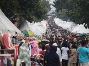 Festival Palang Pintu di Kemang Laris Manis!