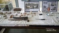 Beberapa benda pusaka yang tersimpan didalam Museum Bekasi