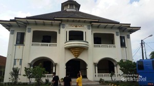 Gedung Juang 45 & Museum Bekasi yang Sarat Sejarah