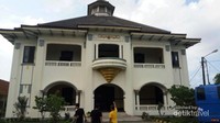 Gedung Juang 45 Bekasi yang tampak kokoh