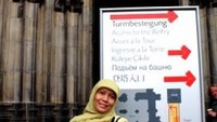 Di depan Kolner Dom