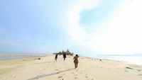 Gili Noko yang indah dan tak berpenghuni