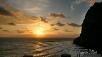 Matahari terbit di Seongsan Ilchulbong
