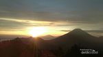 Golden Sunrise Sikunir, Si Kuning yang Masih Terus Diburu