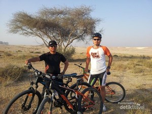 Gowes Ala Padang Pasir di Qatar