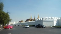 Grand Palace tampak dari luar