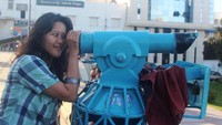 Alat teropong untuk mengintip Spanyol