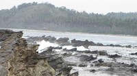 Pantai Karang Taraje