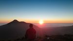 Gunung Andong, Spot Keren untuk Lihat Sunrise di Magelang
