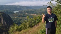Di puncak gunung api purba