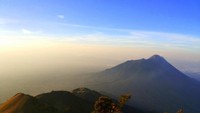 Gagahnya Gunung Selamet