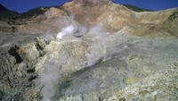 Gunung yang Terbelah