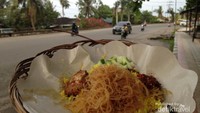 Sarapan spesial pinggir jalan