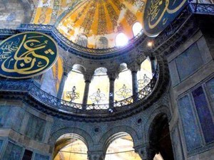 Hagia Sophia: Bunda Maria, Allah & Muhammad