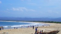 Keindahan Pantai Santolo Tak dengan Pantai di Bali