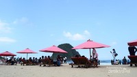 Pantai Pulau Merah