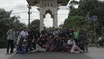 Hari Minggu, Santai Naik Onthel di Jambi