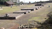 bagian candi yang masih dalam proses pengembangan