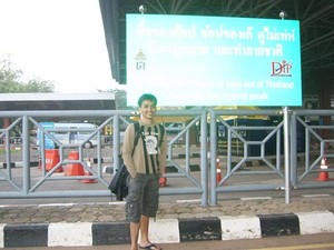 Haru Biru Menembus Imigrasi Thailand Menuju Laos