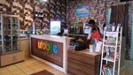 Hebat! Kafe Ini Dilayani oleh Orang-orang Berkebutuhan Khusus