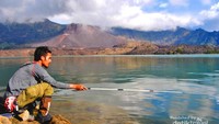 Aktifitas menyenangkan di Danau segara anak Gunung Rinjani