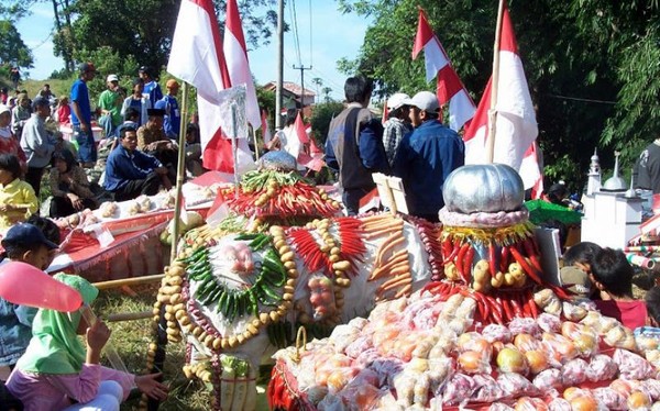 Hebohnya Festival Agustusan di Kampung Ciburial