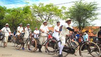 Komunitas Sepeda Ontel Memeriahkan Karnaval